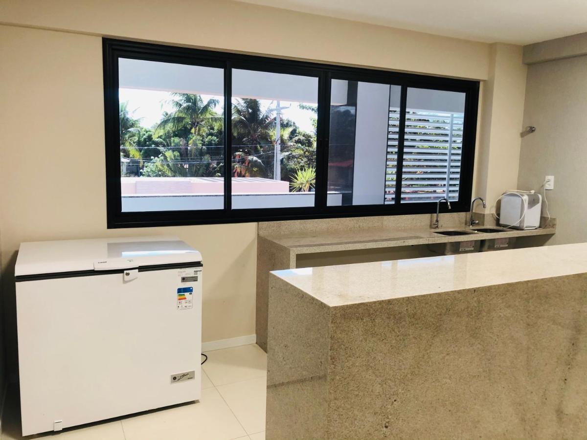 Em Guarajuba, Bahia 2 Novinho E Finamente Decorado