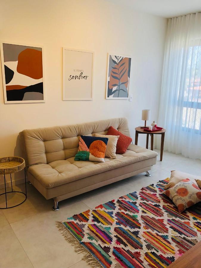 Em Guarajuba, Bahia 2 Novinho E Finamente Decorado