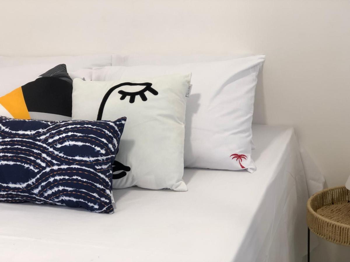 Em Guarajuba, Bahia 2 Novinho E Finamente Decorado * Camacari